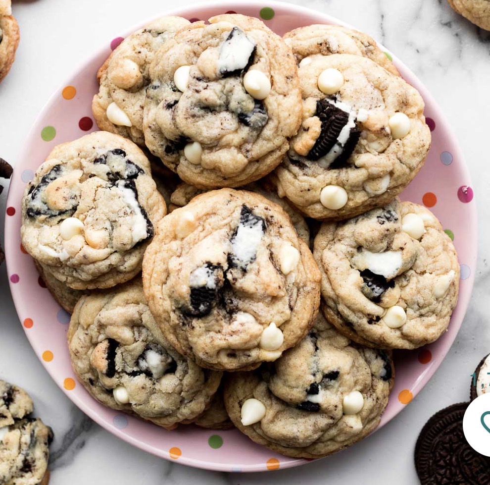 Cookies and Cream Cookie