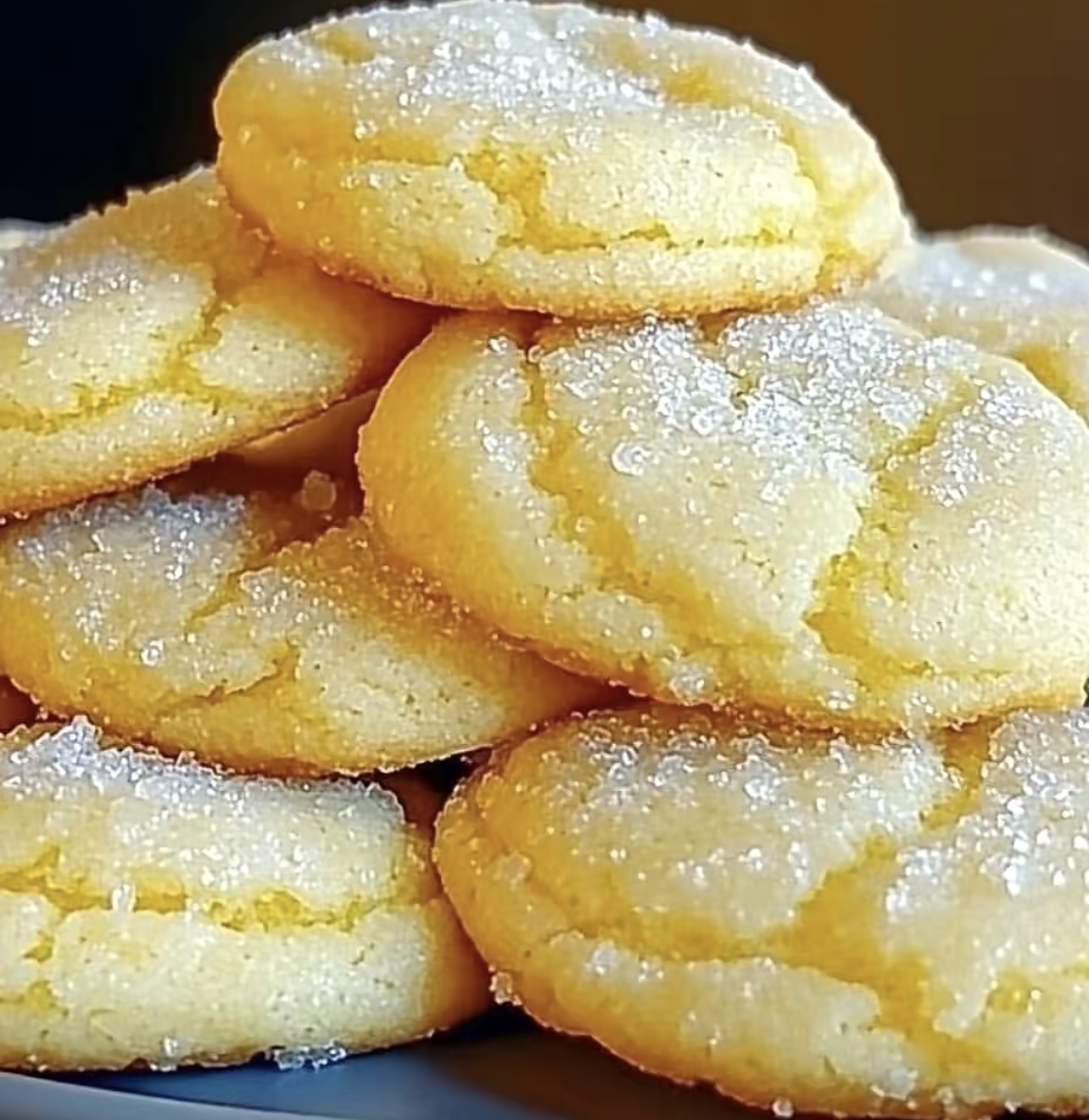 Lemon Cookie with Lemon Cheesecake Glaze